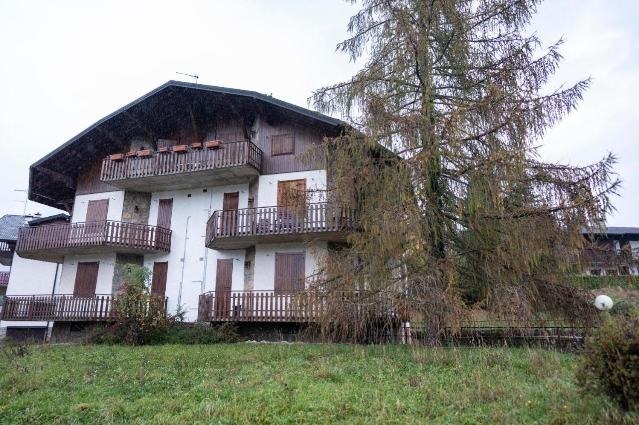 Appartamento 181 - Casa Arcobaleno Tra Le Alpi, Piste Da Sci A 15 Minuti Castione della Presolana Esterno foto